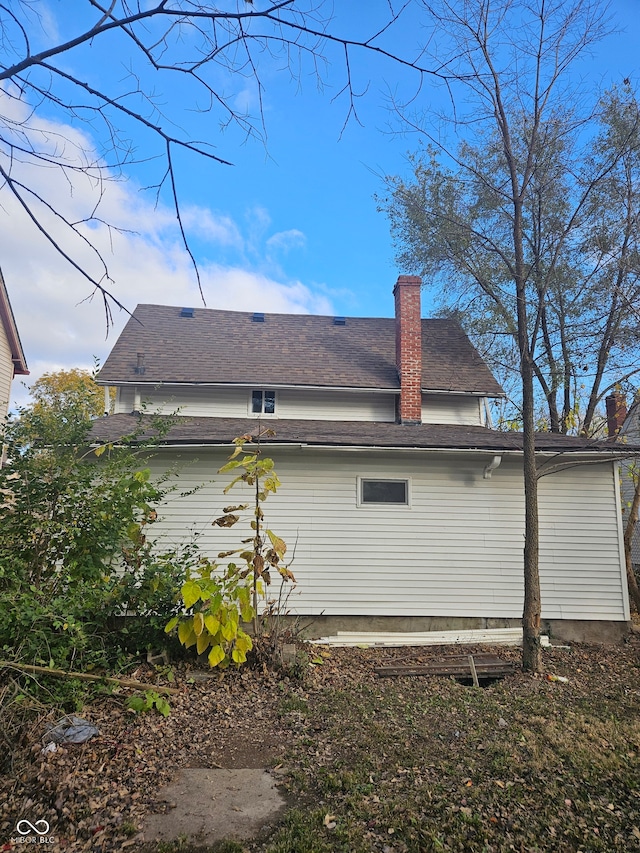 view of home's exterior