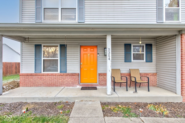 entrance to property with covered porch