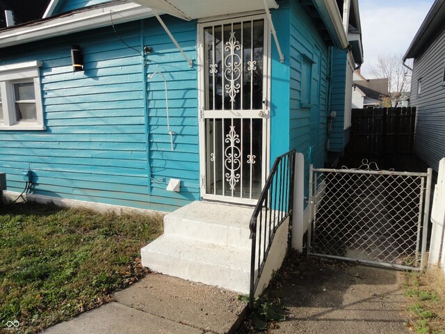 443 N Centennial St, Indianapolis, IN 46222 - photo 6