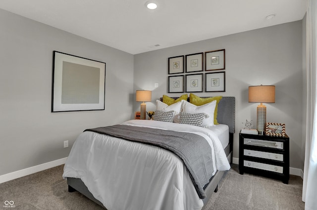 view of carpeted bedroom