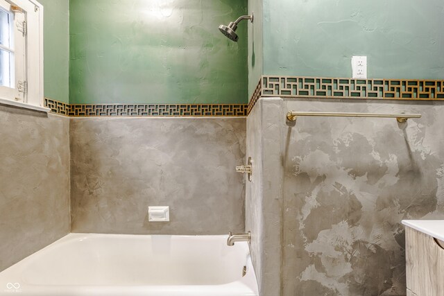 bathroom featuring shower / bathing tub combination