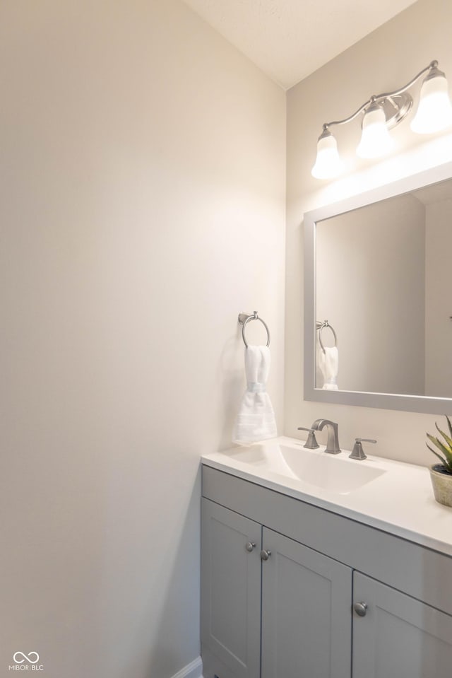 14446 Chapelwood Ln, Fishers, IN 46037 - bathroom featuring vanity