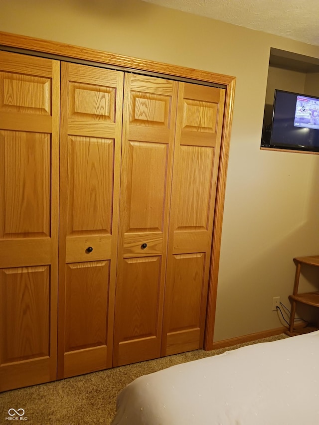 unfurnished bedroom featuring a closet