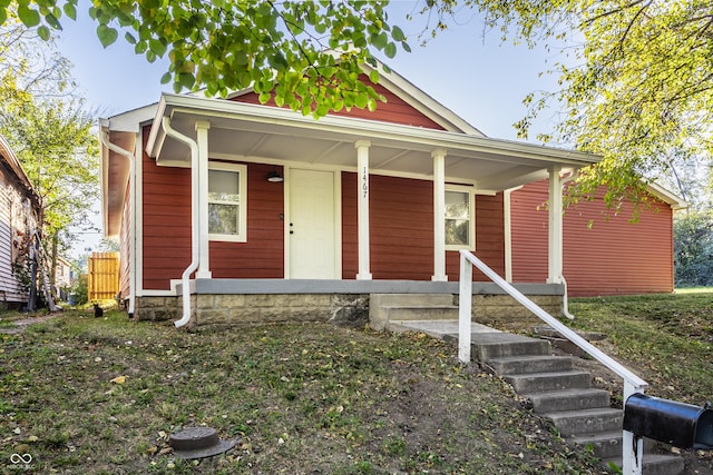 bungalow featuring a porch