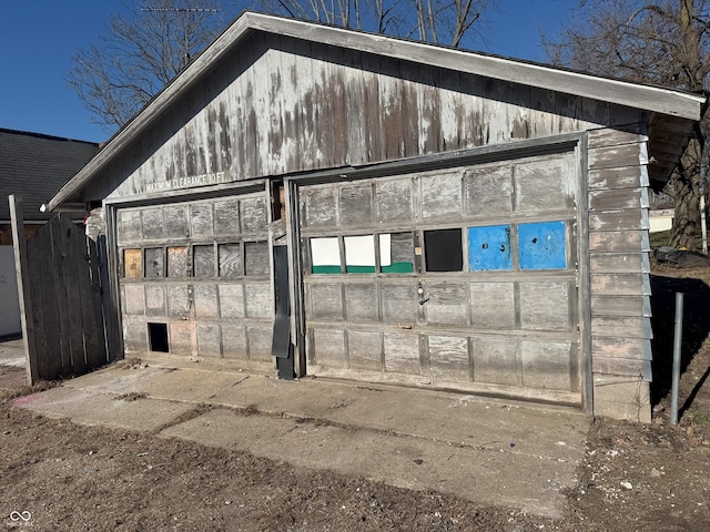 view of outbuilding