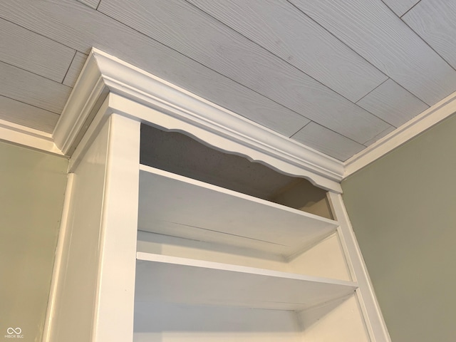 room details with crown molding