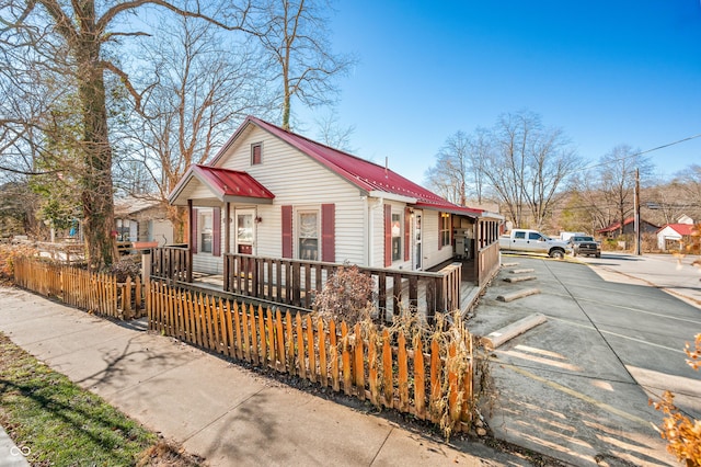 view of front of property