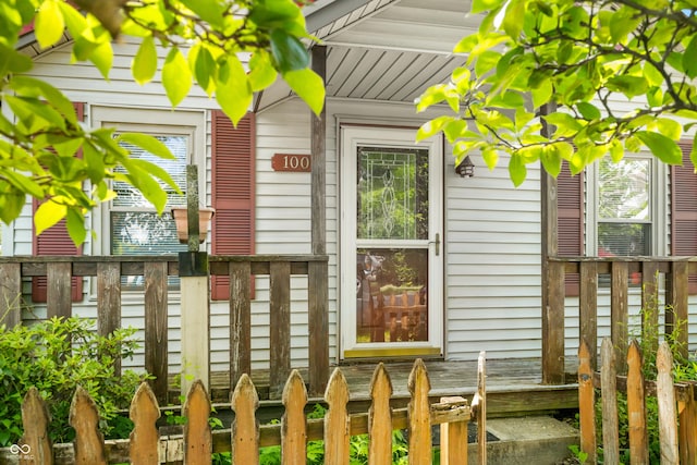 100 N Jefferson St, Nashville, IN 47448 - view of exterior entry