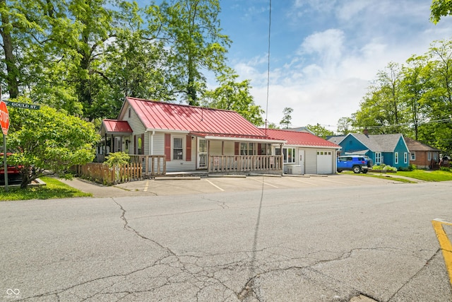 100 N Jefferson St, Nashville, IN 47448 - view of property featuring uncovered parking
