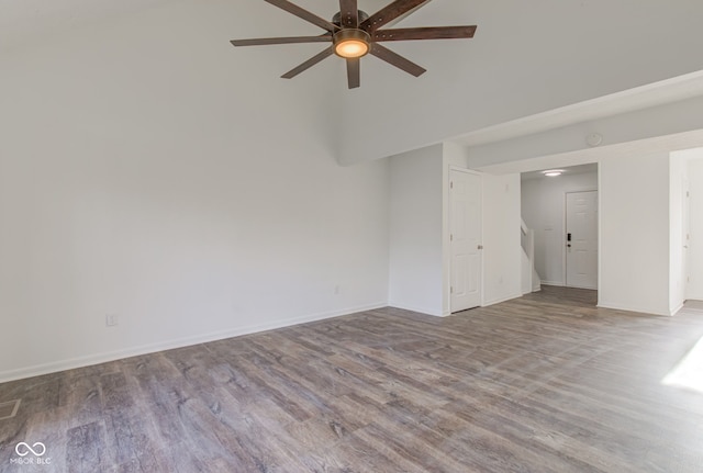 unfurnished room featuring light wood-type flooring and ceiling fan