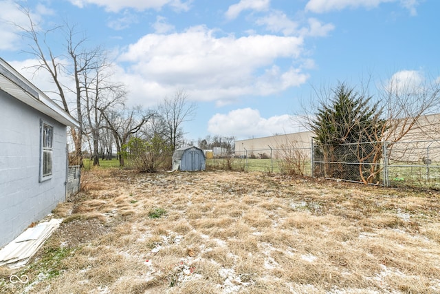 4925 W Raymond St, Indianapolis, IN 46241 - view of yard with a storage unit