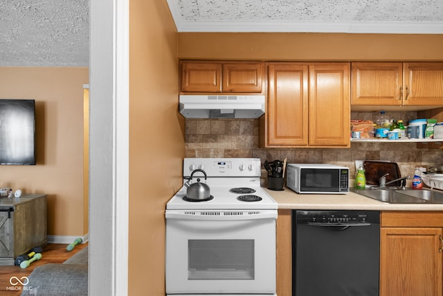 kitchen with tasteful backsplash, ornamental molding, white electric range oven, sink, and black dishwasher