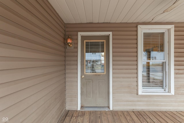 view of property entrance