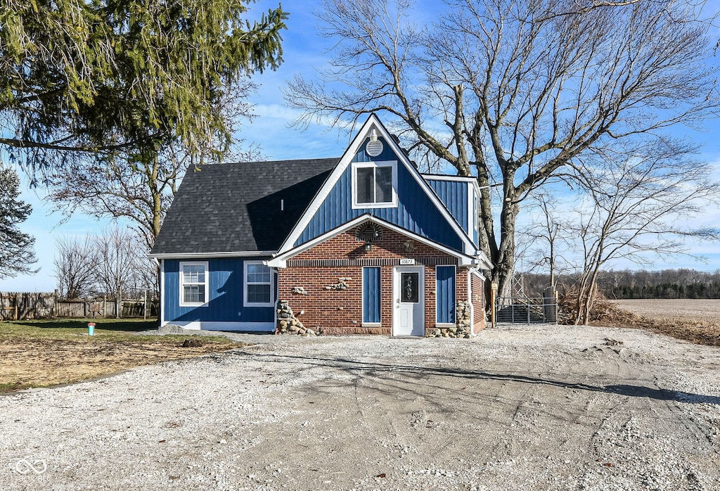 view of front of house