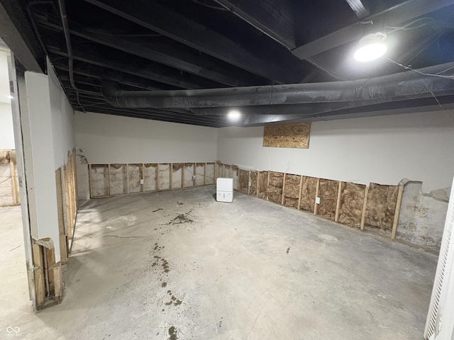 3919 E 34th St, Indianapolis, IN 46218 - view of unfinished basement