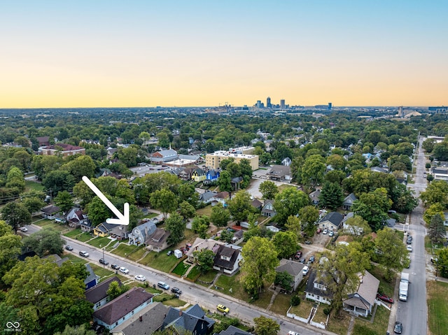 view of aerial view at dusk