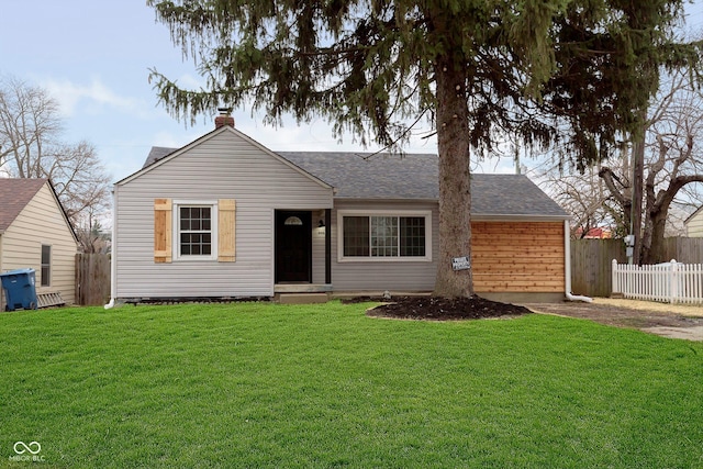 ranch-style house with a front yard