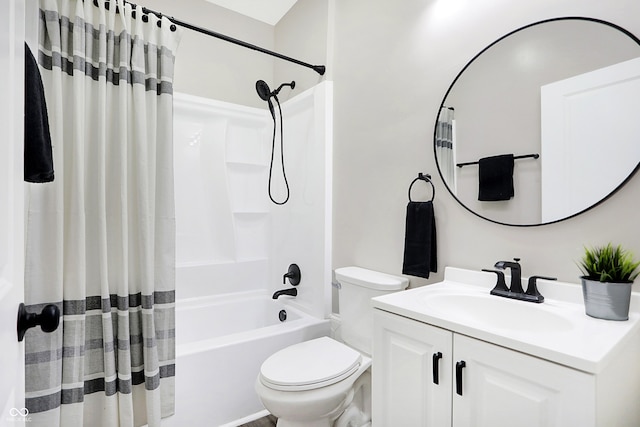 full bathroom featuring vanity, shower / bathtub combination with curtain, and toilet