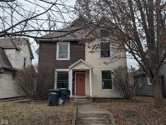 view of front of property