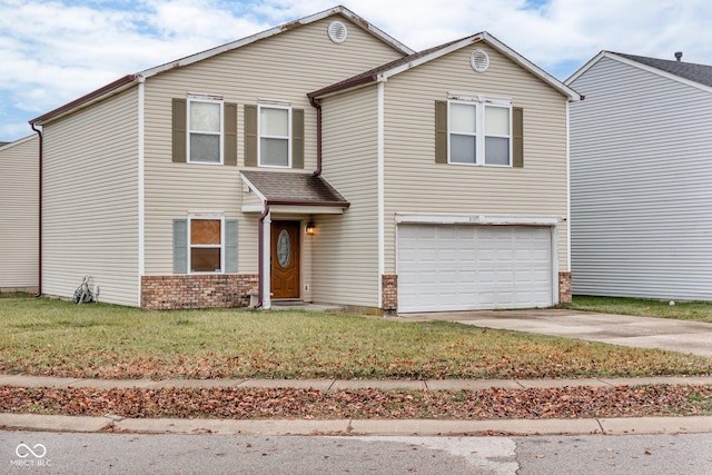 view of front facade with a garage and a front yard