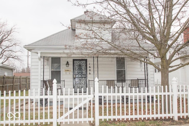 view of front facade with a porch