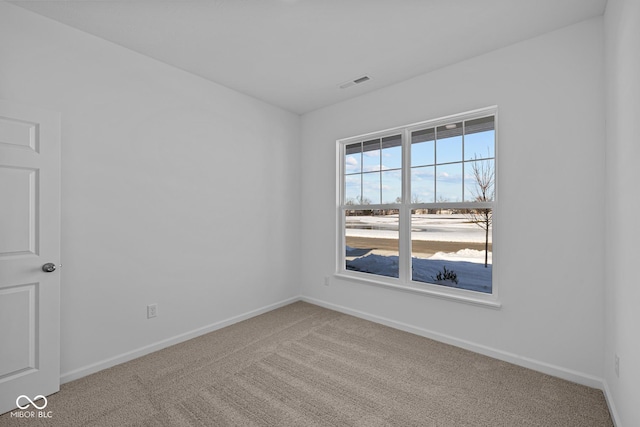 empty room with carpet