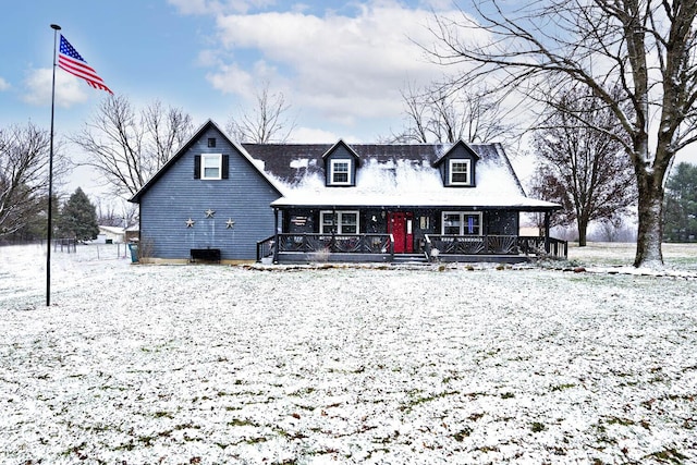 view of front facade with covered porch