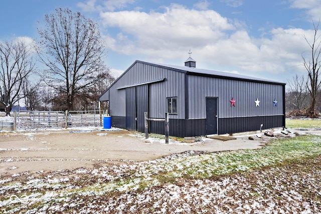 view of outbuilding