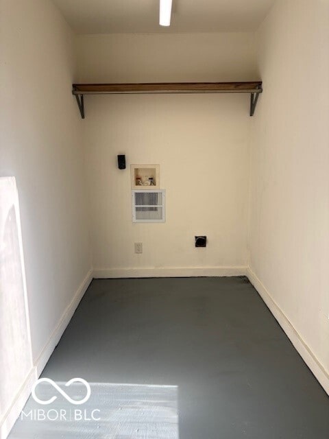 5967 S Lick Creek Rd, Morgantown, IN 46160 - laundry room with washer hookup and baseboards