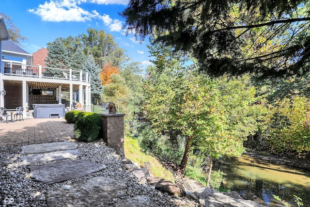 3441 S Overlook Pass, New Palestine, IN 46163 - view of yard with a patio and a hot tub