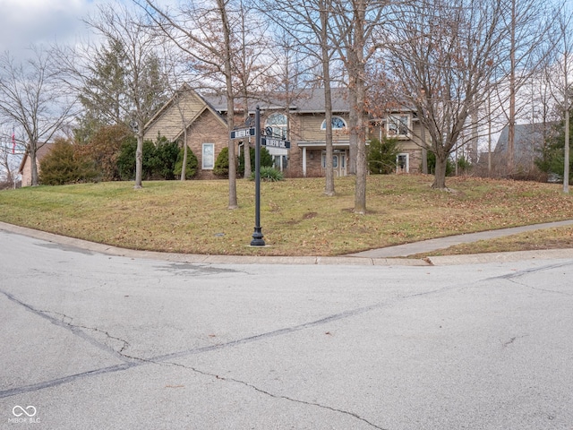 view of front of house with a front lawn