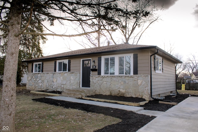 view of front of property