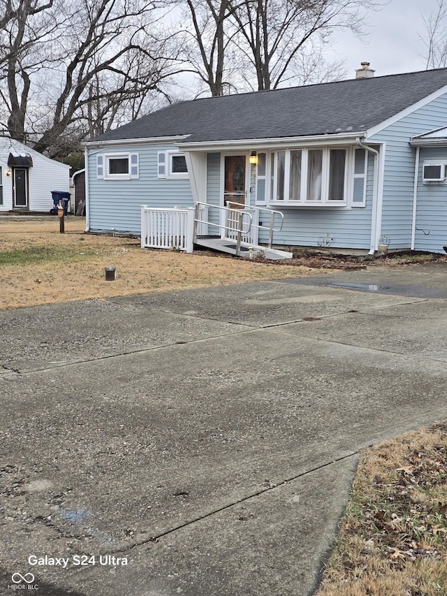 view of front of home