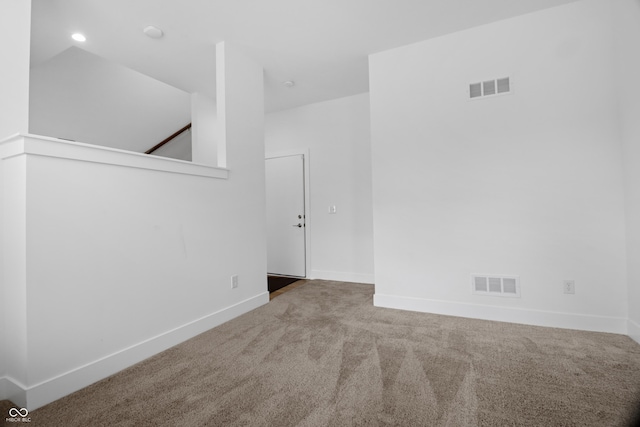 empty room featuring carpet