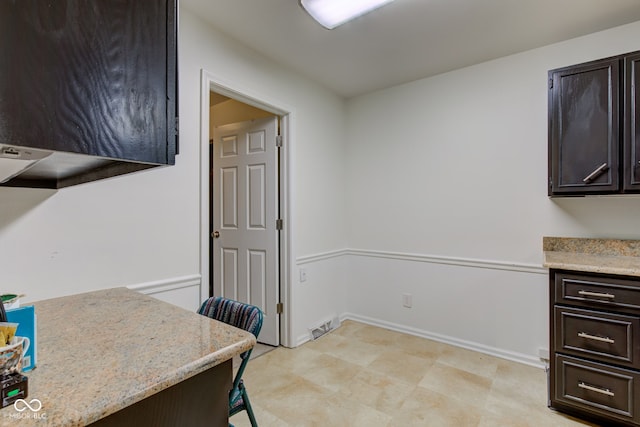 2856 Jamieson Ln, Indianapolis, IN 46268 - photo 28