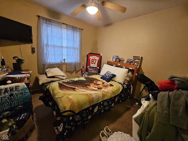 bedroom with carpet and ceiling fan