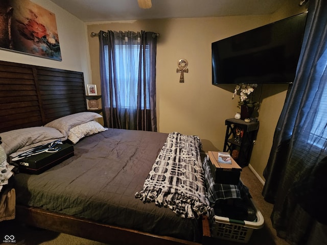 bedroom featuring carpet and ceiling fan