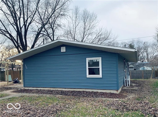 view of home's exterior