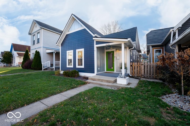 view of front of property with a front lawn