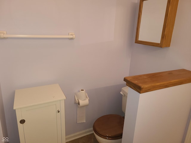 bathroom featuring toilet