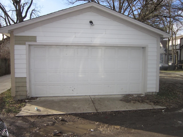 317 N Bradley Ave, Indianapolis, IN 46201 - photo 4