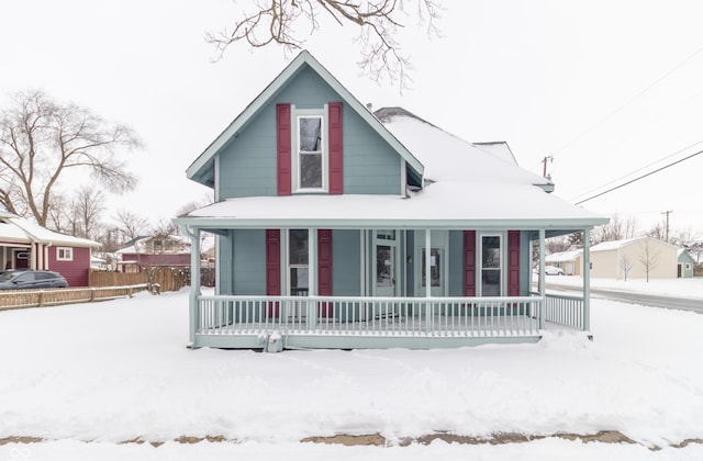 view of front of property