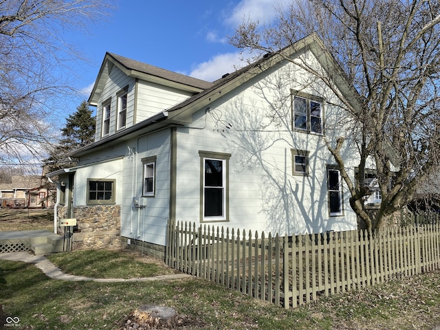 view of property exterior