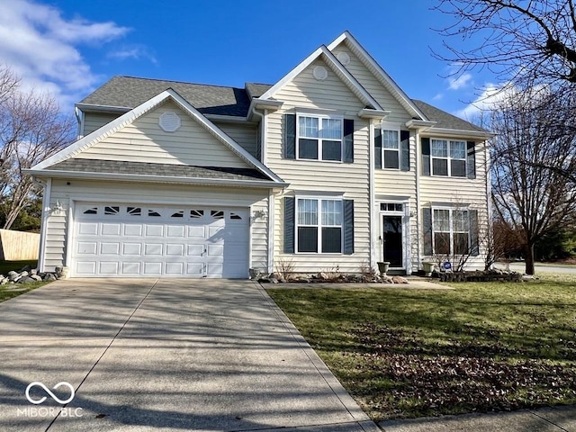 view of front of house featuring a front lawn