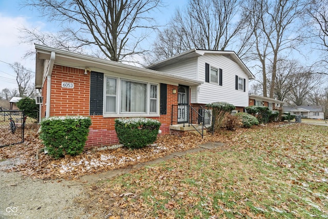 view of front of house