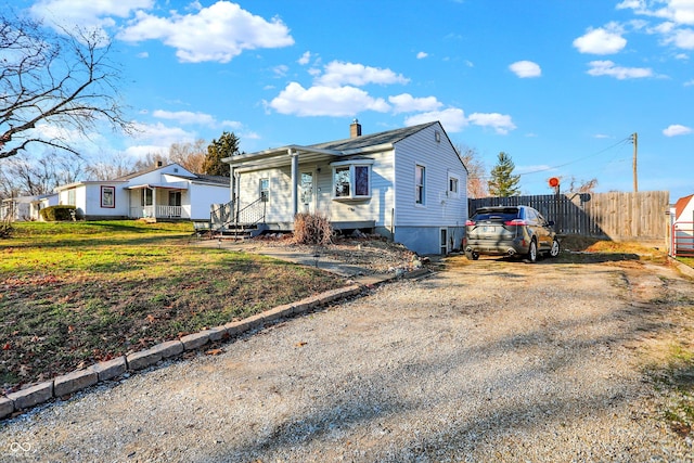 view of front of property