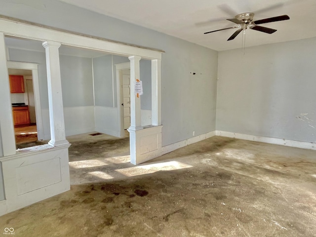 unfurnished room with ceiling fan