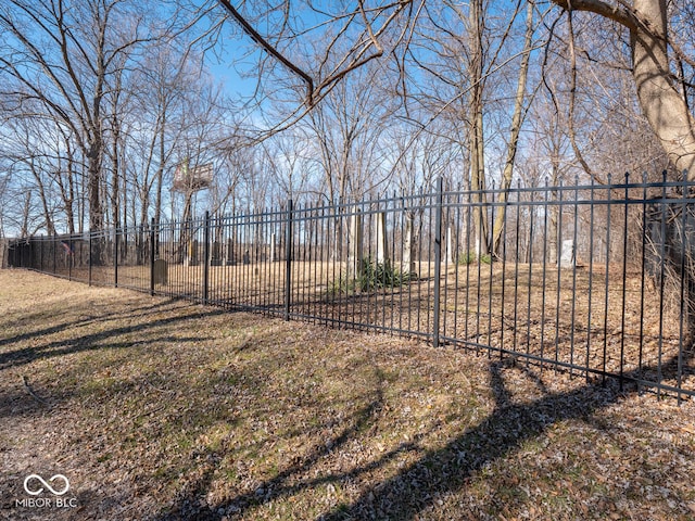 2700 N Franklin Rd, Indianapolis, IN 46219 - photo 23