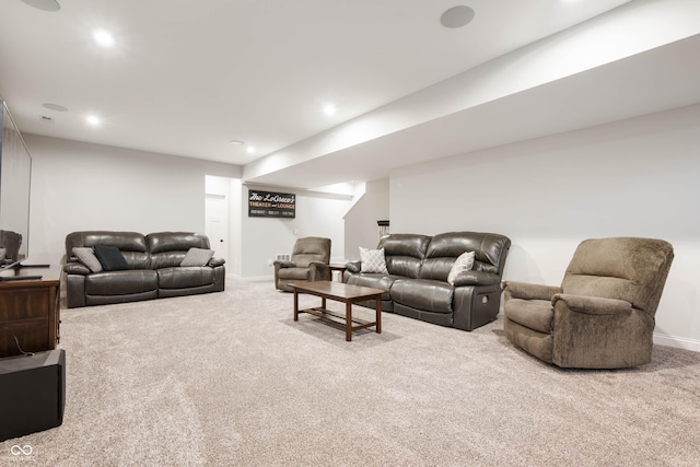 living room with carpet