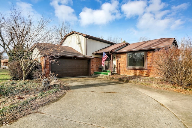 view of front of house featuring a garage